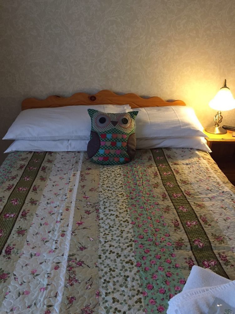 Astonwood Hotel Ландъндо Екстериор снимка